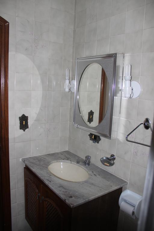 Apto Amplo, Arejado E Mobiliado Na Da Enseada-guaruja * Guarujá