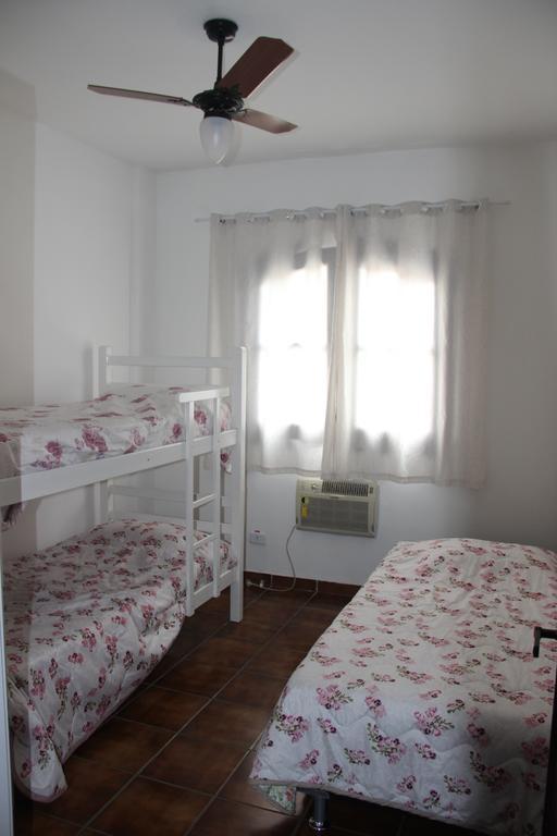 Apartamento Apto Amplo, Arejado E Mobiliado Na Da Enseada-guaruja *
